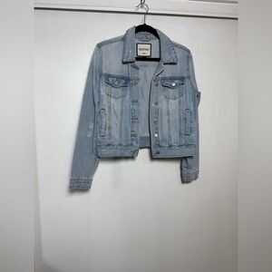 Light Wash Denim Jacket Size M